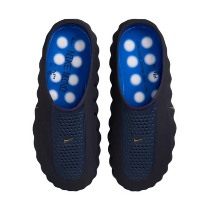 Nike Mind 001